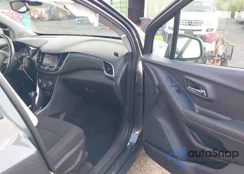 2020 Chevrolet Trax Ls z USA, uszkodzony, nr VIN 3GNCJKSB0LL227014